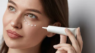 کرمهای دور چشم